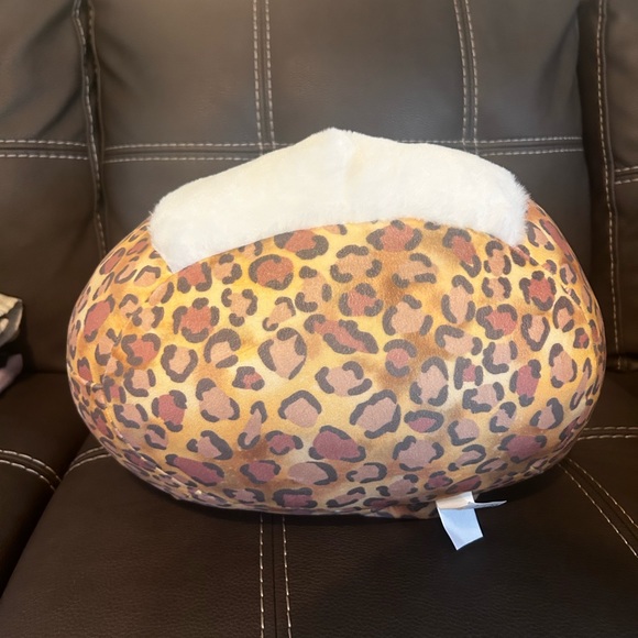Cheetah Squishmallow - NWT - Picture 2 of 4